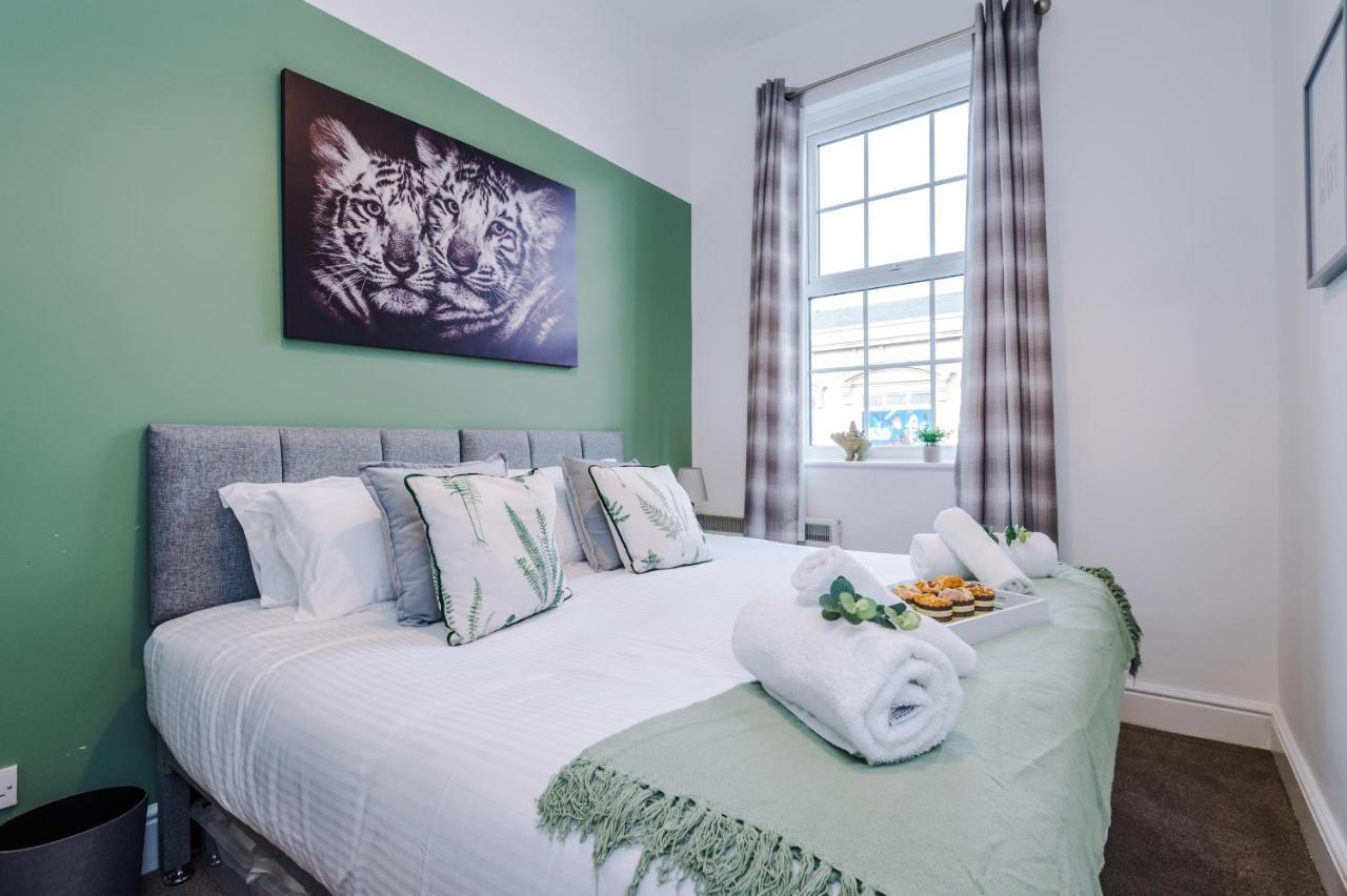 Bright 1-Bed Apartment In Chester By 53 Degrees Property, Ideal For Professionals & Couples, Great Location - Sleeps 4 Kültér fotó