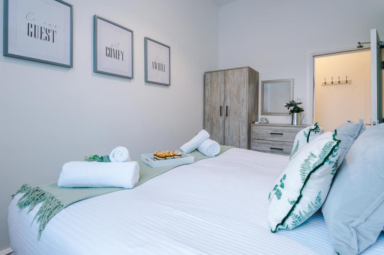Bright 1-Bed Apartment In Chester By 53 Degrees Property, Ideal For Professionals & Couples, Great Location - Sleeps 4 Kültér fotó